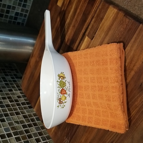 Corningware Other - Corningware Le Persil 6.5 inch vintage skillet, no lid
